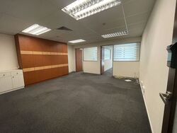High Street Centre (D6), Office #512852421